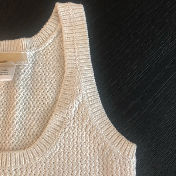 Michael Kors Sleeveless knit! Fall perfect! - Picture 3 of 7